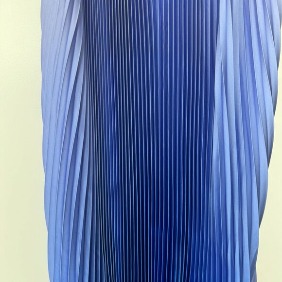 L'IDEE les éléments opera pleated asymmetric gown - Ocean Blue | Size: Small, 4 - Picture 11 of 14